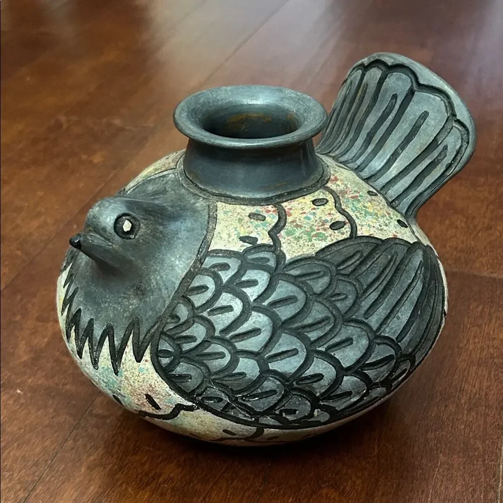 Vintage Santodio Paz Bird Vase, Made in Chulucanas Peru, Boho Rustic Naturalist